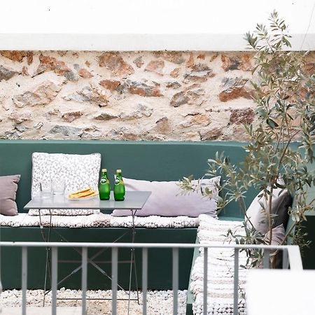 אתונה Central5 Boutique Apartments With Common Garden Next To Metro מראה חיצוני תמונה
