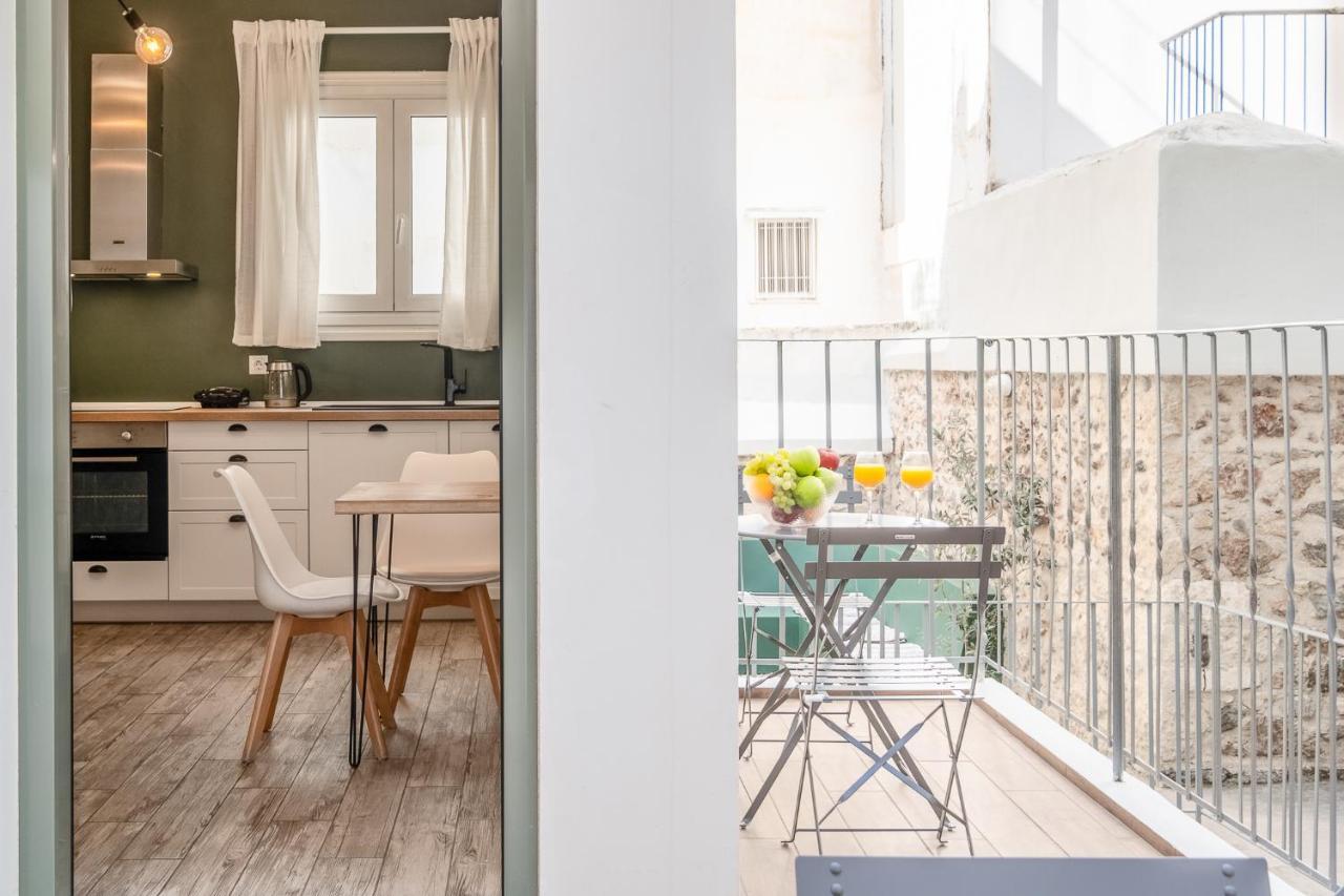אתונה Central5 Boutique Apartments With Common Garden Next To Metro מראה חיצוני תמונה