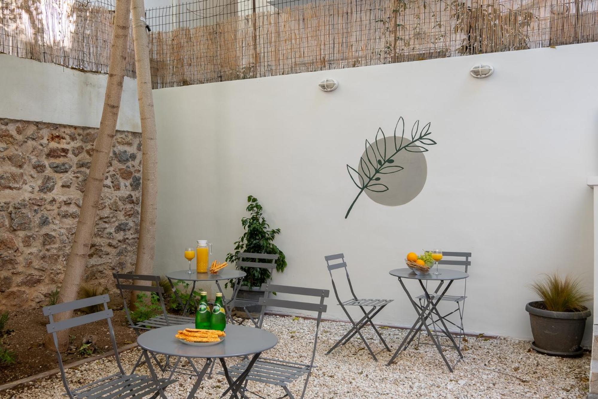 אתונה Central5 Boutique Apartments With Common Garden Next To Metro מראה חיצוני תמונה