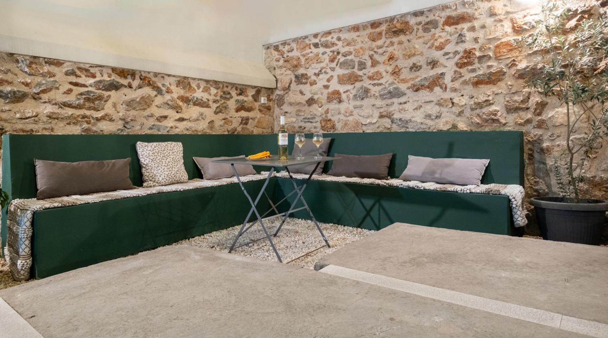 אתונה Central5 Boutique Apartments With Common Garden Next To Metro מראה חיצוני תמונה